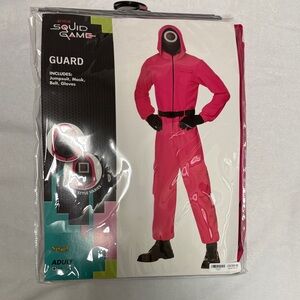 Netflix Squid Game Pink Guard Outfit